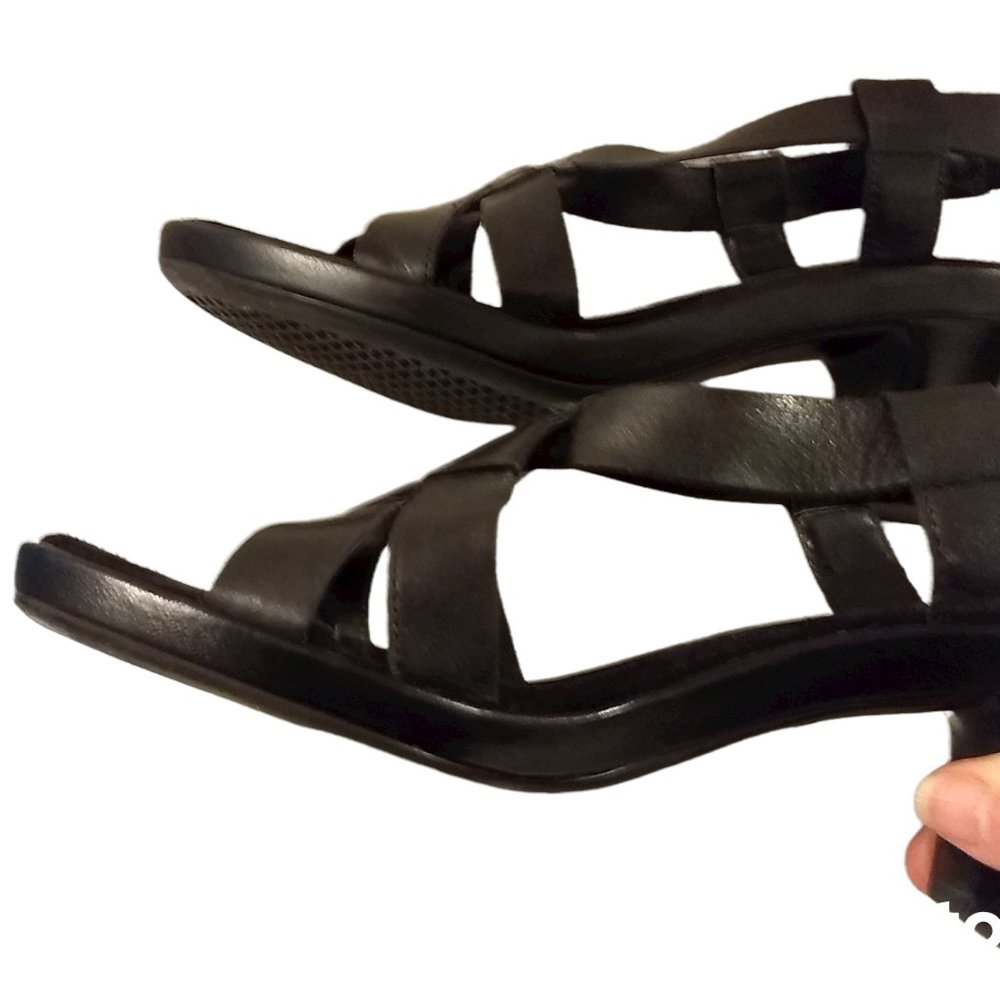 Black Leather Sandals 2.25" Heel Size 7B - Picture 6 of 9